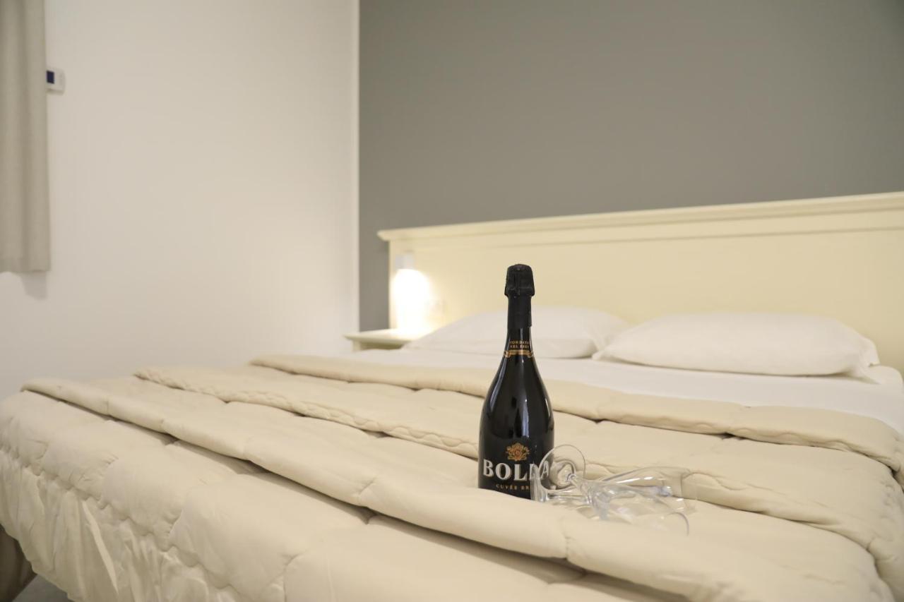 New- B&B Allison Tropea Eksteriør bilde